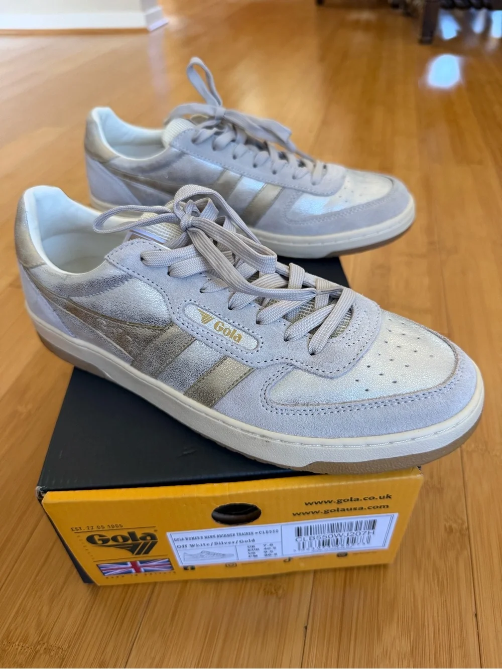 Gola Women's Athletic Sneakers in Light Gray with Metallic Gold Stripes